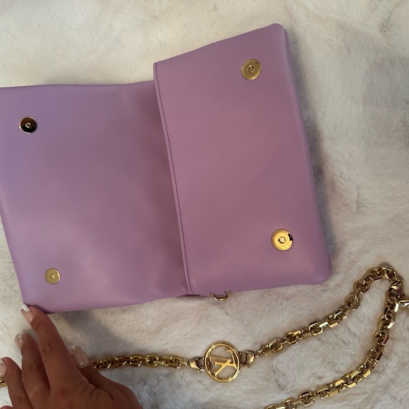 Lilac purple Louis Vuitton Coussin mini crossbody bag - Picture 2 of 5